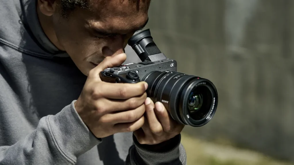 Sony FX2 Cinema Camera with Tilt EVF – Sony FX2 Full-Frame Specs