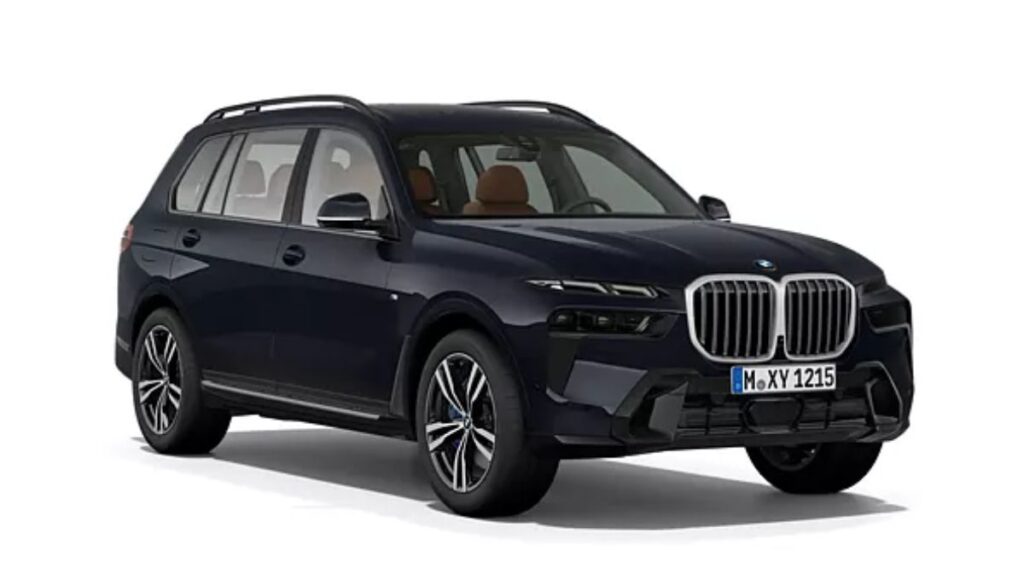 bmw x7 front view showcasing illuminated grille and 21-inch alloy wheels