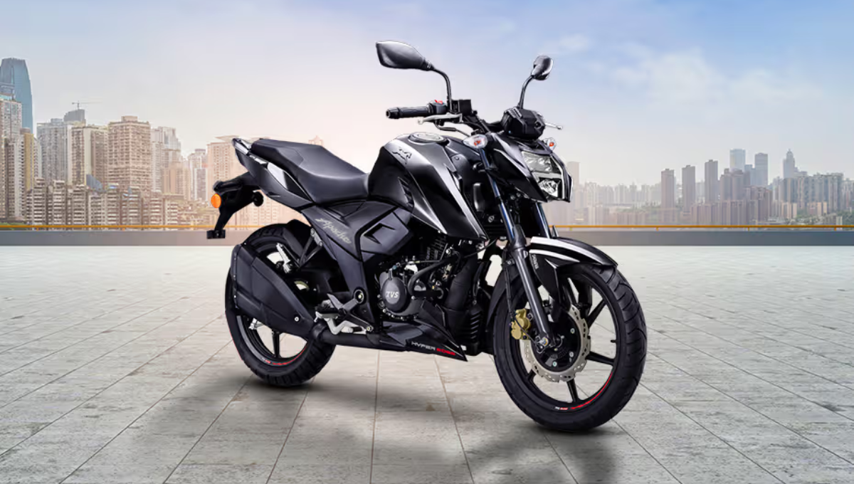 TVS Apache RTR 160 4V in Racing black color variant on display