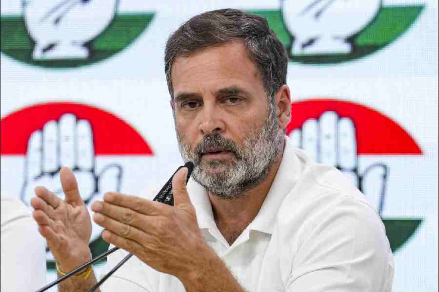  Rahul Gandhi defamation case over army comments - Allahabad High Court ruling