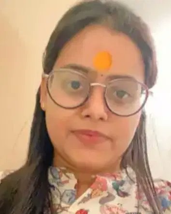 Ahmedabad Plane Crash Survivor Bhumi Chauhan gives emotional statement