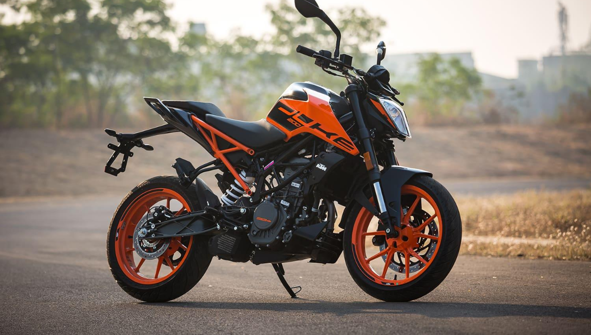 KTM 200 Duke top speed test on highway