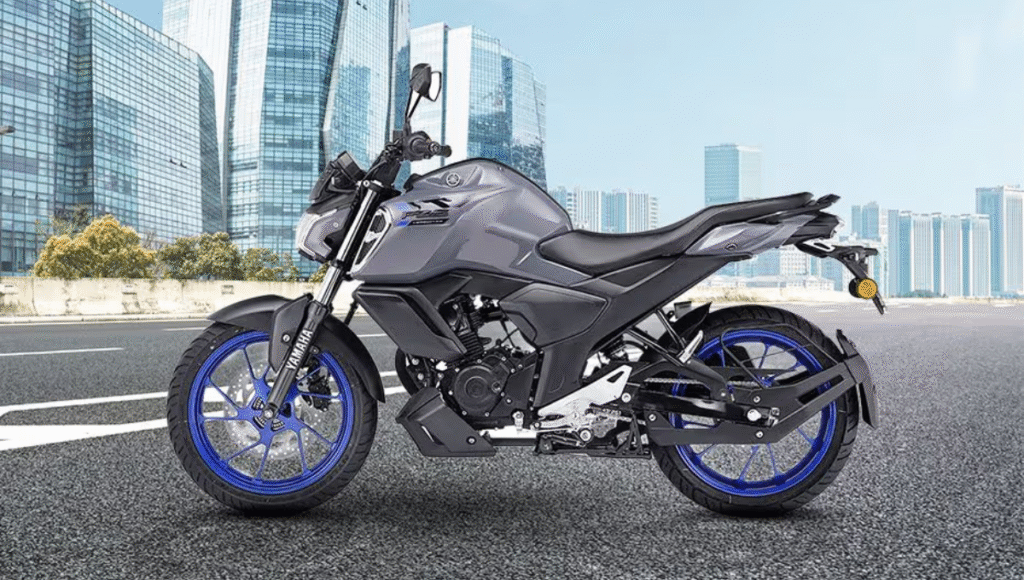 Yamaha FZS FI V4 side view in matte black with sporty stance