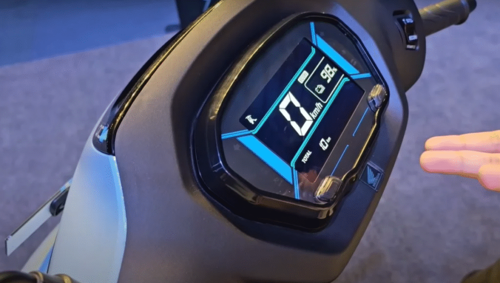 Honda QC1 digital cluster