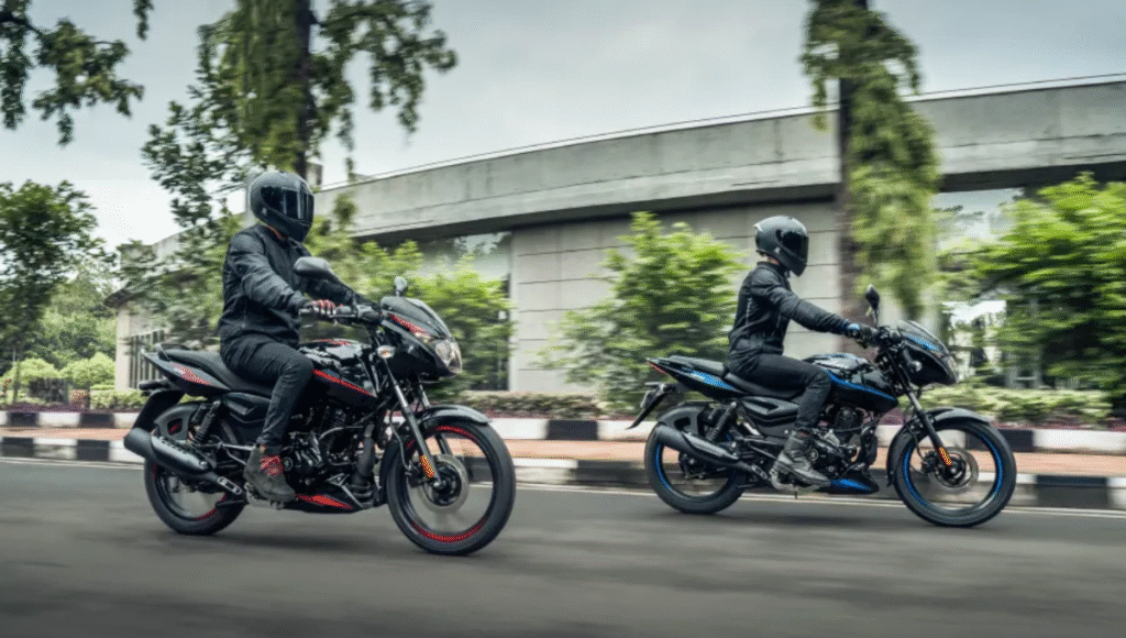 Bajaj Pulsar 125 stylish look with 125cc engine and 100 kmph top speed