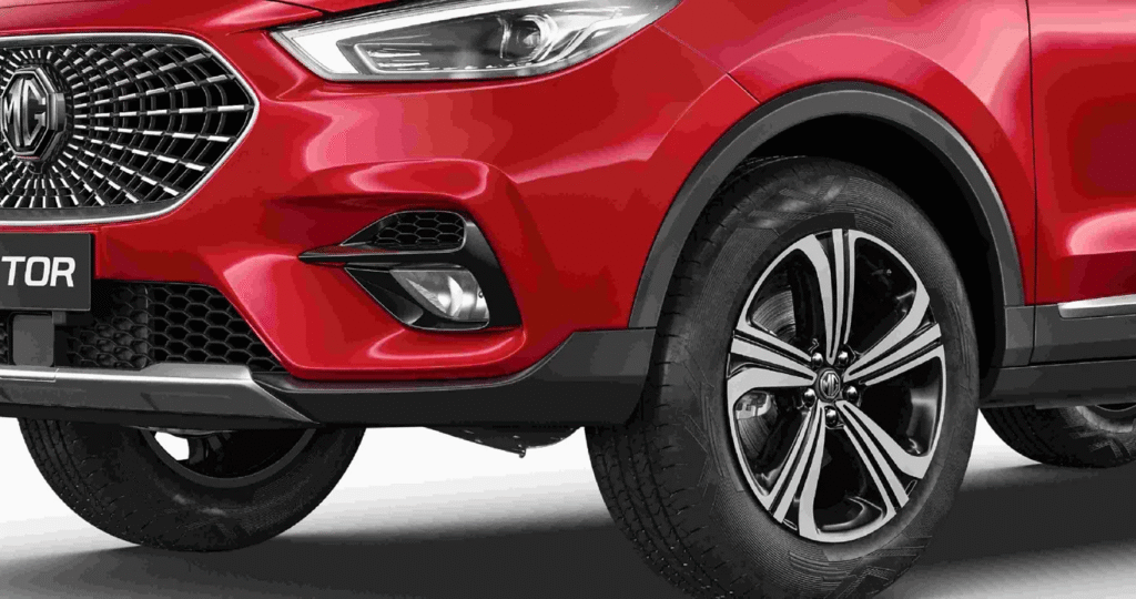 MG Astor 2025 exterior design with bold grille and LED headlamps