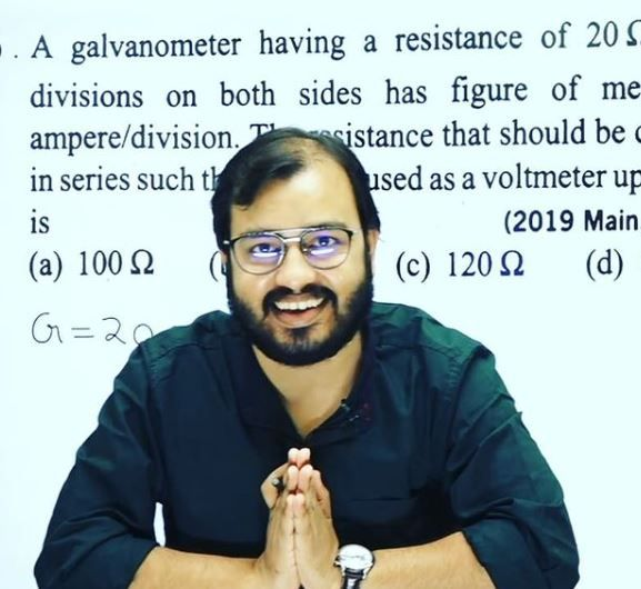 Alakh Pandey Net Worth – Physics Wallah founder teaching students