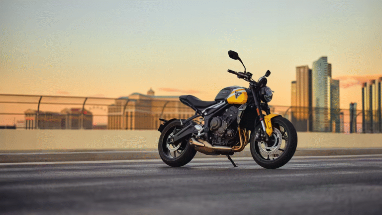 Triumph Trident 660 with 660cc engine and digital display in India